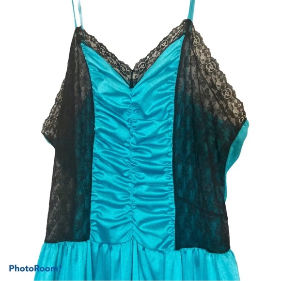 Teal Nightgown Gown Dress Lingerie Satin Polyester No Label Approx XS - Picture 2 of 3